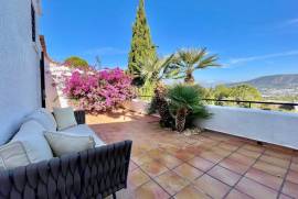 listing listing