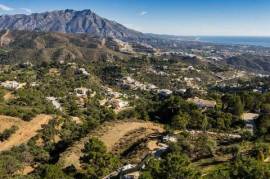 Prime South East Facing Plot with Approved Landmark Villa Project in La Zagaleta - Benahavís