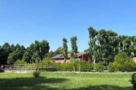 Luxury 4 Bed Semi Detached Villa for Sale In Crevalcore Bologna Italy