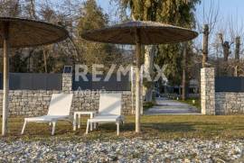 Apartment Complex 640 sq.m for sale