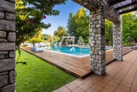 Apartment Complex 640 sq.m for sale