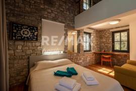 Apartment Complex 640 sq.m for sale