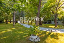 Apartment Complex 640 sq.m for sale