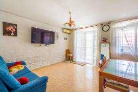 listing listing