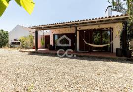 Farmhouse Mora