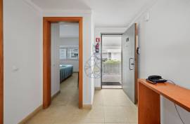 1 Bedroom Apartment with Garage in Luxury Condominium with Outdoor and Indoor Pool, Gym and Leisure Areas - Portimão