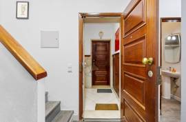 Furnished 3 bedroom duplex apartment, 3 bathroom, terrace, sea view in Armação de Pêra . Furnished 3 bedroom duplex apartment, 3 bathroom, terrace, sea view in Armação de Pêra .