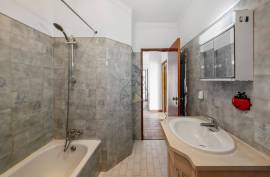 Very Bright 3 Bedroom with Large Rooms and Excellent Accessibility in Portimão Very Bright 3 Bedroom with Large Rooms and Excellent Accessibility in Portimão