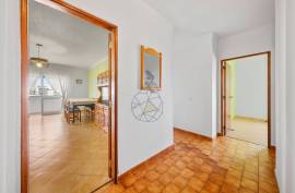 Very Bright 3 Bedroom with Large Rooms and Excellent Accessibility in Portimão Very Bright 3 Bedroom with Large Rooms and Excellent Accessibility in Portimão