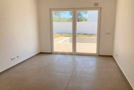 Moradia T3 com piscina junto ao centro das Caldas da Rainha Moradia T3 com piscina junto ao centro das Caldas da Rainha