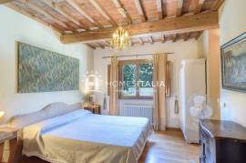 Corner Villa with Garden and Communal Pool
