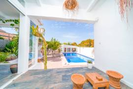 listing listing