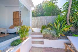 listing listing