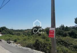 Rustic land for sale in Reguengo Grande, Lourinhã