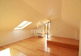Duplex Apartment in the Center of Lisbon Duplex Apartment in the Center of Lisbon