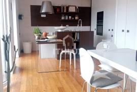 Duplex Apartment in the Center of Lisbon Duplex Apartment in the Center of Lisbon