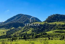 Elite Farm with 3,339,600m², Private Lake and Machine Shed | Slap
