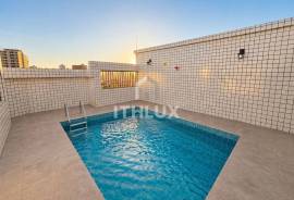 Luxury Penthouse with 320m², Private Pool and Sea View | San Marino Building, Guilhermina