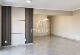 Luxury Penthouse with 320m², Private Pool and Sea View | San Marino Building, Guilhermina