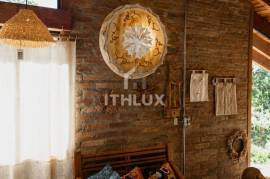Exclusive Property of 1,000m² with Architecture by Teresa Borsoi | Heart of Demétria, Botucatu