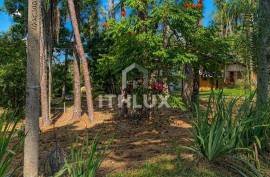 Elite Urban Property with 4,472m², 4 Bedroom Villa and Pool | Downtown Botucatu Elite Urban Property with 4,472m², 4 Bedroom Villa and Pool | Downtown Botucatu