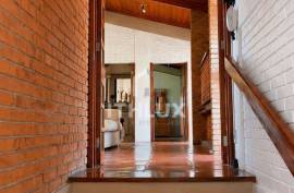 Elite Urban Property with 4,472m², 4 Bedroom Villa and Pool | Downtown Botucatu Elite Urban Property with 4,472m², 4 Bedroom Villa and Pool | Downtown Botucatu