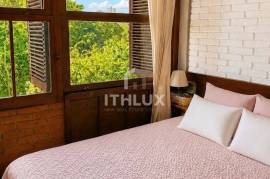 Elite Urban Property with 4,472m², 4 Bedroom Villa and Pool | Downtown Botucatu Elite Urban Property with 4,472m², 4 Bedroom Villa and Pool | Downtown Botucatu