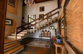 Elite Urban Property with 4,472m², 4 Bedroom Villa and Pool | Downtown Botucatu Elite Urban Property with 4,472m², 4 Bedroom Villa and Pool | Downtown Botucatu