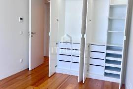 Amoreiras Garden T2 river view