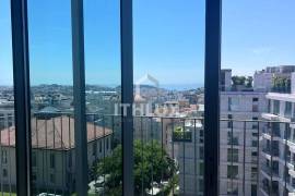 Amoreiras Garden T2 river view