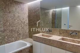 Amoreiras Garden T2 river view