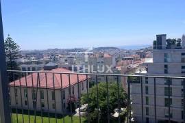 Amoreiras Garden T2 river view