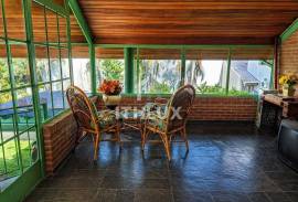 Luxury Villa with 4 Bedrooms, Heated Pool and Marina Vacancy | Tangará Condominium, Avaré Dam Luxury Villa with 4 Bedrooms, Heated Pool and Marina Vacancy | Tangará Condominium, Avaré Dam