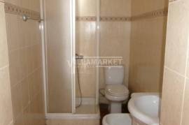 3 + 1 bedroom bank villa consisting of 2 floors with 280 m2 and patio with 441 m2 located in the center of Alvito 3 + 1 bedroom bank villa consisting of 2 floors with 280 m2 and patio with 441 m2 located in the center of Alvito