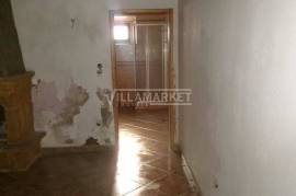 3 + 1 bedroom bank villa consisting of 2 floors with 280 m2 and patio with 441 m2 located in the center of Alvito 3 + 1 bedroom bank villa consisting of 2 floors with 280 m2 and patio with 441 m2 located in the center of Alvito