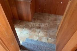 6 bedroom bank villa consisting of 3 floors and an uncovered patio with 331m2 located in the center of Évora