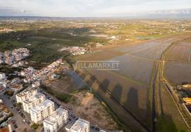 Set of 10 plots of land totaling an area of 5416 m2 for the construction of detached houses located in a new urbanization in Lagoa Set of 10 plots of land totaling an area of 5416 m2 for the construction of detached houses located in a new urbanization in Lagoa