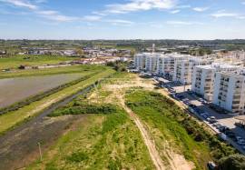 Set of 10 plots of land totaling an area of 5416 m2 for the construction of detached houses located in a new urbanization in Lagoa Set of 10 plots of land totaling an area of 5416 m2 for the construction of detached houses located in a new urbanization in Lagoa