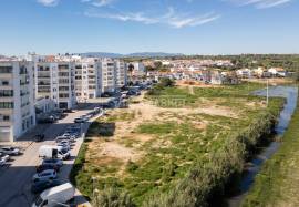 Set of 10 plots of land totaling an area of 5416 m2 for the construction of detached houses located in a new urbanization in Lagoa Set of 10 plots of land totaling an area of 5416 m2 for the construction of detached houses located in a new urbanization in Lagoa