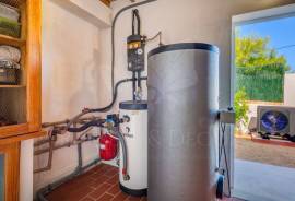 3 Bedroom Quinta with Annex & Pool for Sale near Moncarapacho, East Algarve. 3 Bedroom Quinta with Annex & Pool for Sale near Moncarapacho, East Algarve.