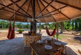 3 Bedroom Quinta with Annex & Pool for Sale near Moncarapacho, East Algarve. 3 Bedroom Quinta with Annex & Pool for Sale near Moncarapacho, East Algarve.