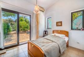 2 bedroom Countryside Villa for Sale in Moncarapacho, Eastern Algarve. 2 bedroom Countryside Villa for Sale in Moncarapacho, Eastern Algarve.