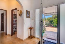 2 bedroom Countryside Villa for Sale in Moncarapacho, Eastern Algarve. 2 bedroom Countryside Villa for Sale in Moncarapacho, Eastern Algarve.