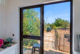 2 bedroom Countryside Villa for Sale in Moncarapacho, Eastern Algarve. 2 bedroom Countryside Villa for Sale in Moncarapacho, Eastern Algarve.
