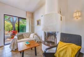 2 bedroom Countryside Villa for Sale in Moncarapacho, Eastern Algarve. 2 bedroom Countryside Villa for Sale in Moncarapacho, Eastern Algarve.