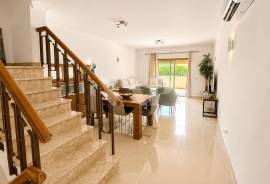 2+2 Bedroom Duplex Villa for Long-Term Rental in Terraços do Pinhal, Vilamoura 2+2 Bedroom Duplex Villa for Long-Term Rental in Terraços do Pinhal, Vilamoura