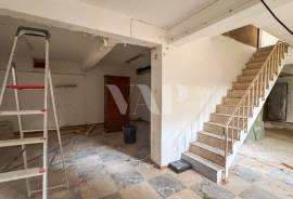 470 m² store in a privileged location, Quarteira 470 m² store in a privileged location, Quarteira
