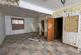 470 m² store in a privileged location, Quarteira 470 m² store in a privileged location, Quarteira