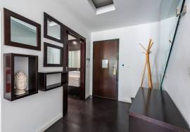 Luxurious Townhouse with Sea Views in Lagos Luxurious Townhouse with Sea Views in Lagos