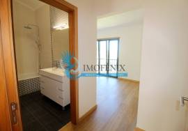 Exclusive 2+1 Bedroom Duplex House in Guia | Garage, Terrace and Pool